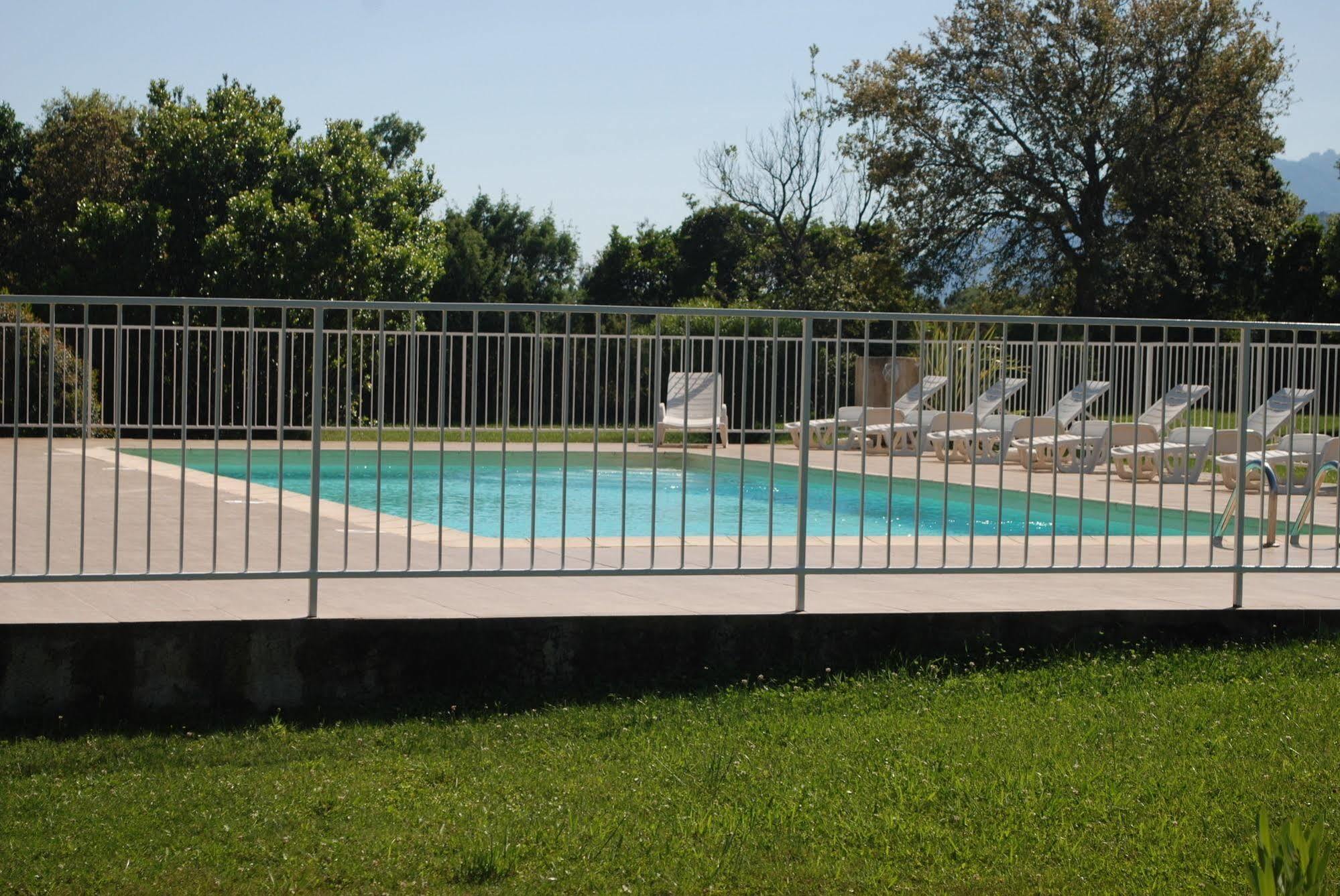 Residence Riviera Porto-Vecchio  Eksteriør bilde